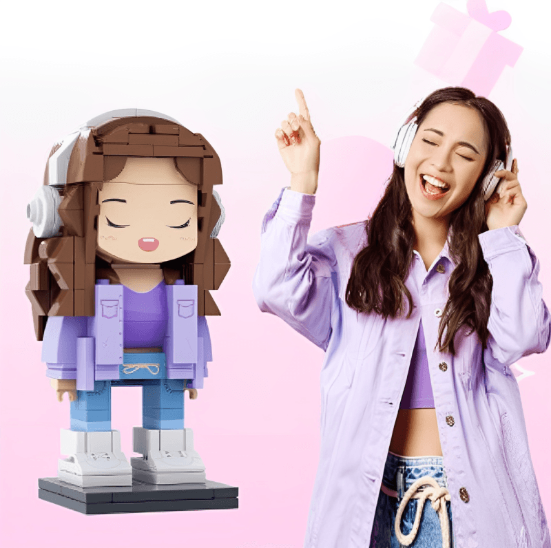 Customizable Women Brick Figures